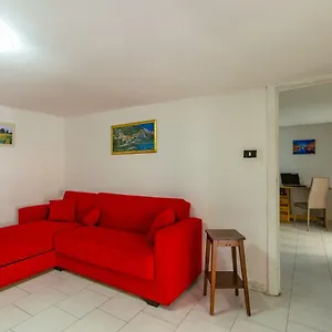 Appartamento Cirillo 60, Napoli