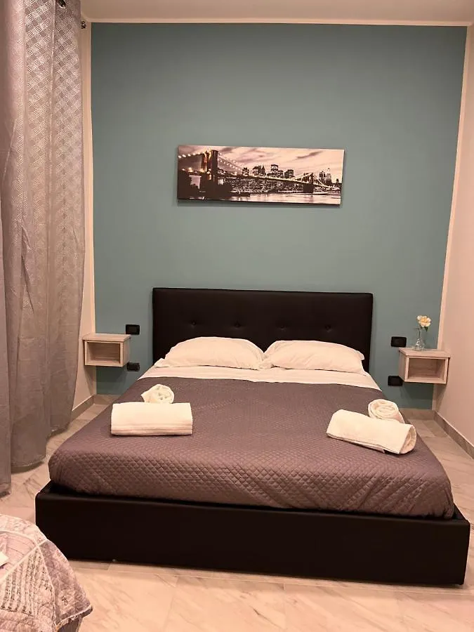 Oceania Hotels Napoli 43 0*, Nápoles Italia